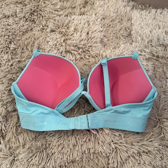 Victoria’s Secret PINK Wear Everywhere Super Push Up bra - Picture 2 of 3
